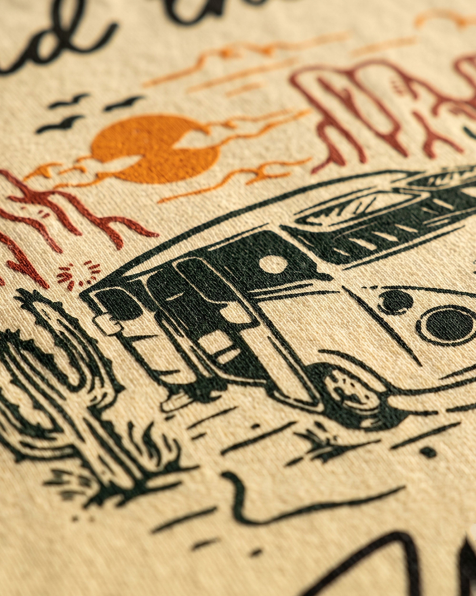 CAMISETA OVERSIZE AROUND THE WORLD